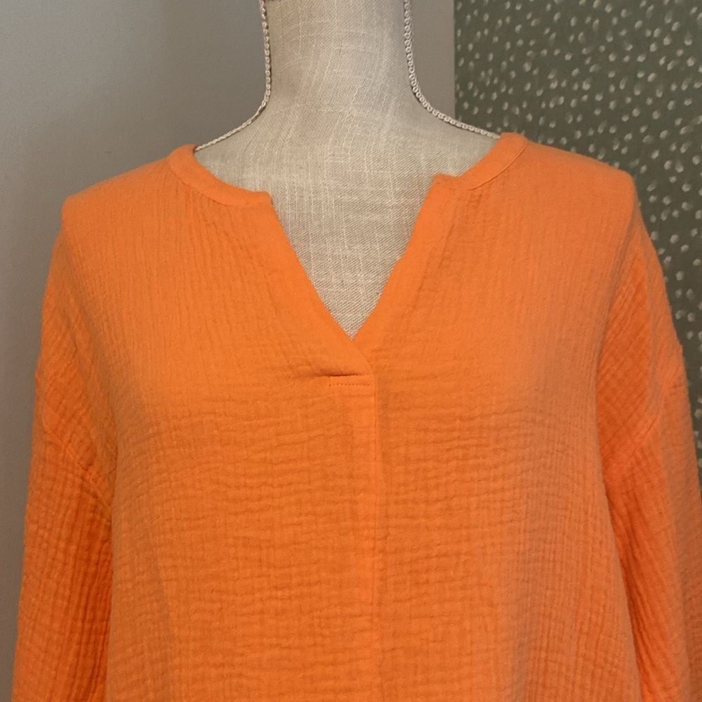 Soft Surroundings Orange Muslin Tunic 3/4 Sleeve V-Neck Blouse Size Medium - Picture 2 of 9
